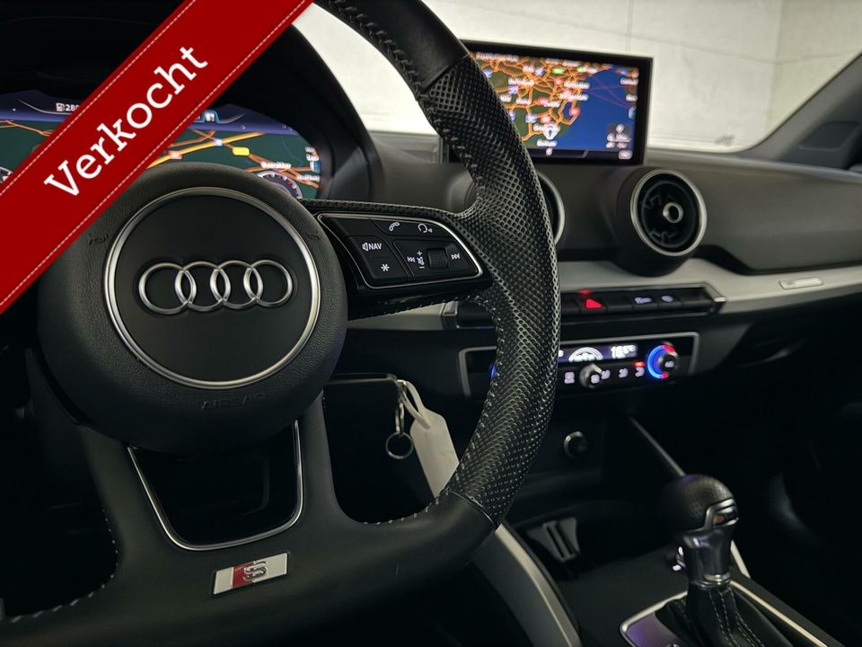 Audi Q2 35 TFSI S-Line Black Edition Quantumgrey Virtual NAP