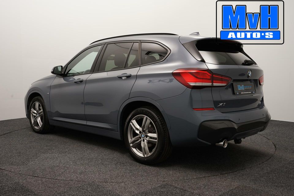 BMW X1 sDrive18i High Executive|M-Sport|CAMREA|LED|TREKHAAK