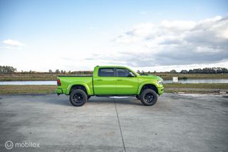 Dodge Ram 1500 4X4 5.7 V8 4x4 Crew Cab Big Horn