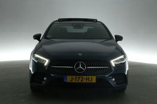 Mercedes-Benz A-Klasse 250e AMG Hybride 262PK Automaat Pano Clima Camera Virtual Sfeerverl. LED Navi 18"LMV