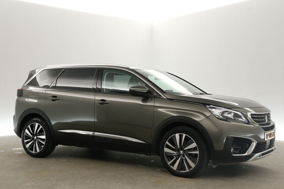 Peugeot 5008 1.2 PureTech Automaat 7 Persoons Sfeerverl Clima 360Camera Carplay Cruise PDC Navi Virtual LED 19"LMV Trekhaak