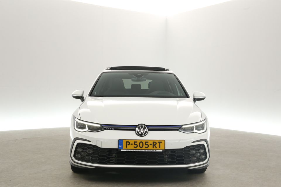 Volkswagen Golf 1.4 eHybrid GTE 260PK Automaat Pano Sfeerverl. IQ-Light LED Clima ACC Camera Carplay Navi Virtual Head-up 18"LMV PDC