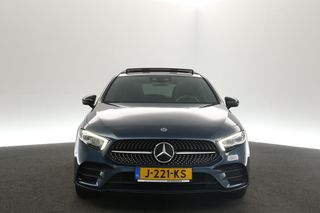 Mercedes-Benz A-Klasse 250e AMG 262PK Automaat Pano Sfeer Clima Cruise Virtual Navi 18"LMV LED PDC