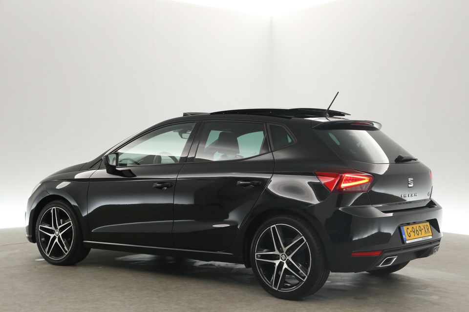 SEAT Ibiza 1.0 TSI FR Business Pano Sfeerverl. Camera Clima Cruise Carplay Navi LED Virtual 18"LMV PDC