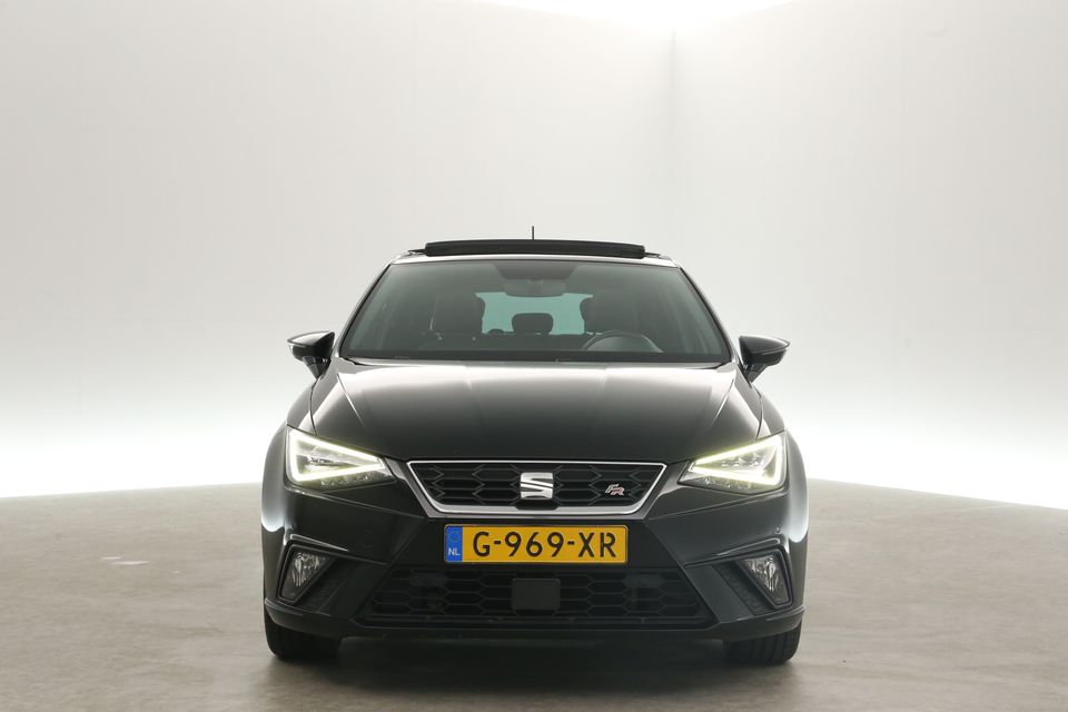 SEAT Ibiza 1.0 TSI FR Business Pano Sfeerverl. Camera Clima Cruise Carplay Navi LED Virtual 18"LMV PDC