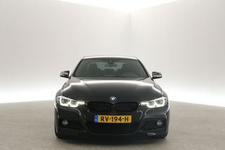 BMW 3-serie 330e M-Sport Hybride 184PK Automaat LED Clima Camera Cruise Carplay PDC Navi 18"LMV Leder