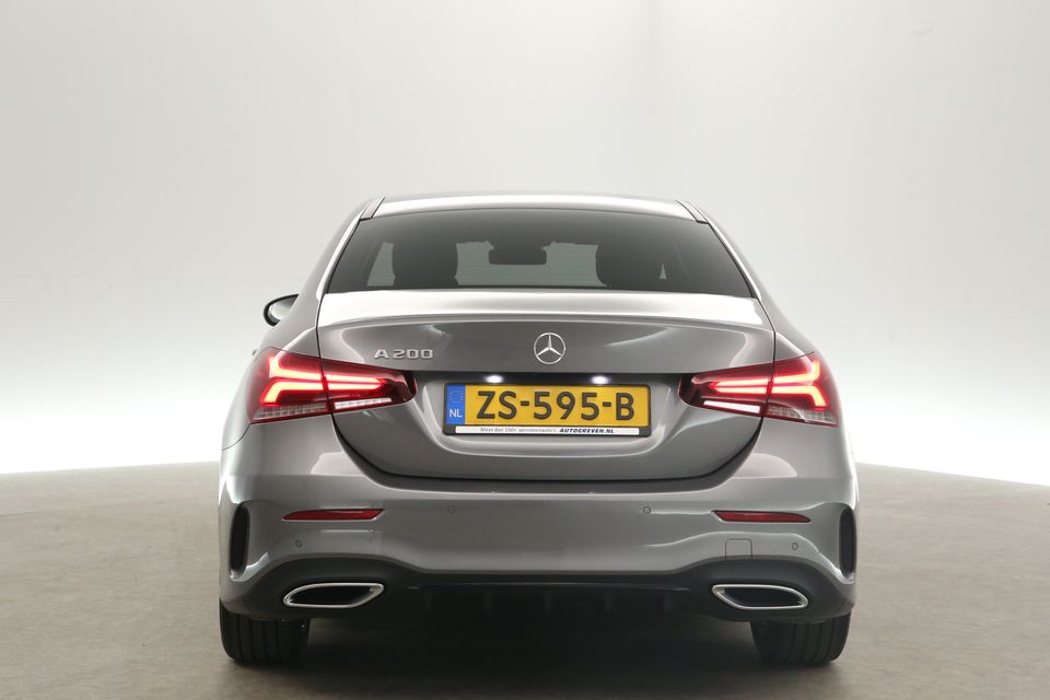 Mercedes-Benz A-Klasse 200 AMG 164PK Automaat LED Clima Camera Virtual Cruise Navi PDC 18''LMV