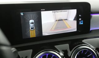 Mercedes-Benz A-Klasse 180 AMG Automaat Clima Camera Cruise Sfeerverl. LED Virtual Navi 18"LMV PDC