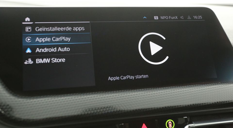 BMW 1-serie 118i 140PK Automaat Sfeerverl. Clima Carplay Cruise Virtual Navi LED 17"LMV PDC