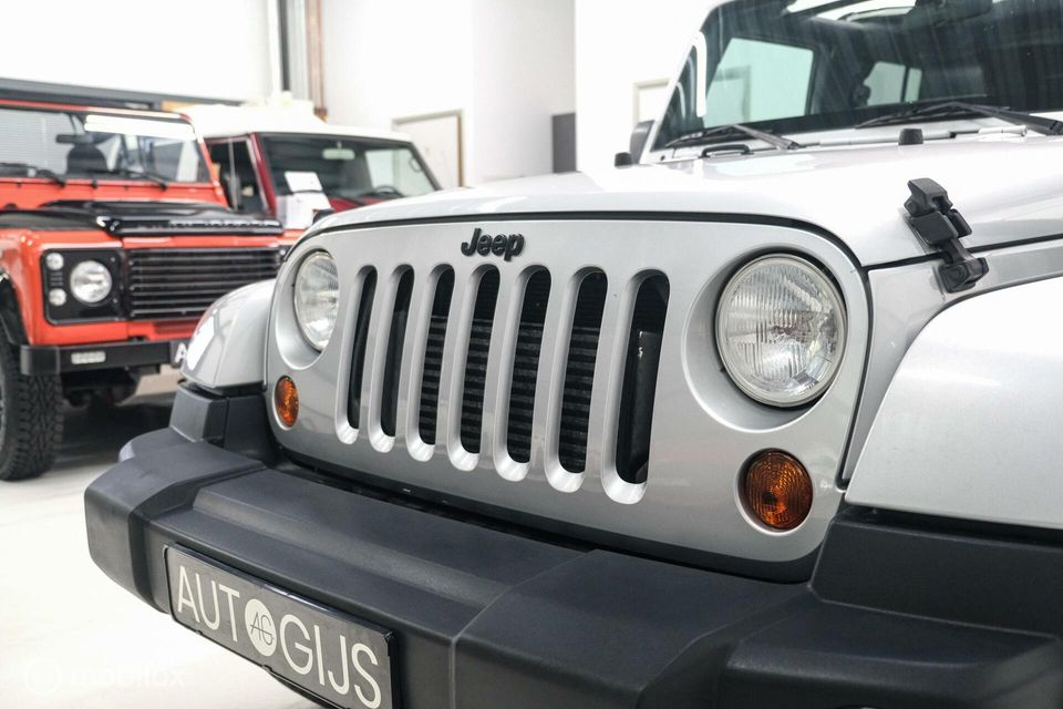 Jeep Wrangler Unlimited 2.8 CRD Sport | Leder | BTW| Hardtop | Nette staat | Grijs of geel kenteken | Handgeschakeld | 4x4