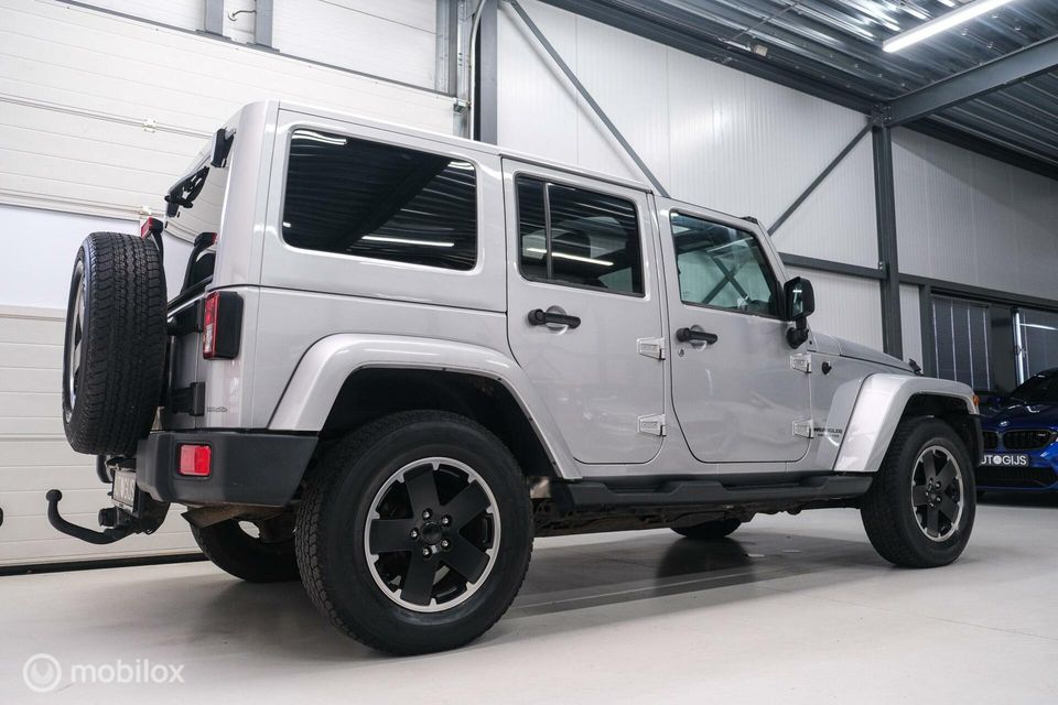 Jeep Wrangler Unlimited 2.8 CRD Sport | Leder | BTW| Hardtop | Nette staat | Grijs of geel kenteken | Handgeschakeld | 4x4