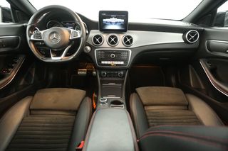 Mercedes-Benz CLA-Klasse 180 AMG Automaat Pano Camera LED Airco Cruise 18"LMV Keyless Navi PDC