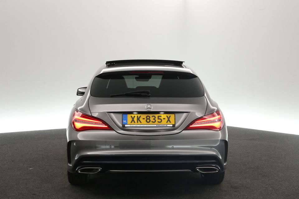 Mercedes-Benz CLA-Klasse 180 AMG Automaat Pano Camera LED Airco Cruise 18"LMV Keyless Navi PDC