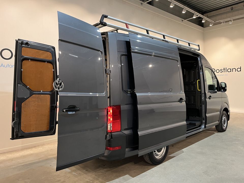 Volkswagen Crafter 35 2.0 TDI L3H3 177 PK Automaat / Euro 6 / Airco / Cruise Control / Camera / CarPlay / Navigatie / Imperiaal / 3-Zits