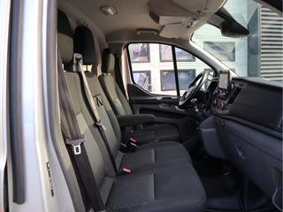 Ford Transit Custom 2.0 TDCI 131pk Euro 6 - Schuifdr. L+R - Trekhaak - Imperiaal - Navi - APK