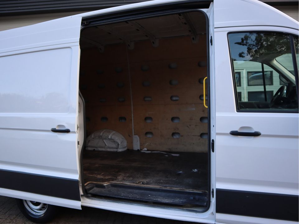 Volkswagen Crafter 2.0 TDI 102pk Euro 6 L3H3 Trekhaak - Camera - Clima