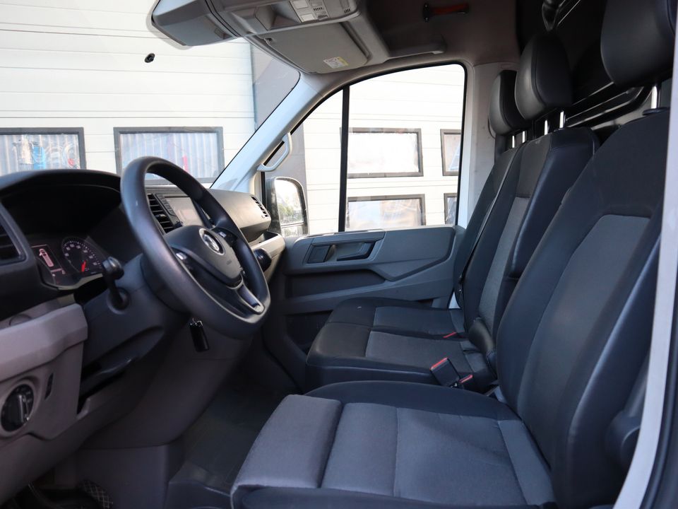 Volkswagen Crafter 2.0 TDI 102pk Euro 6 L3H3 Trekhaak - Camera - Clima