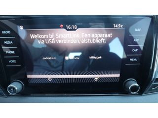 Škoda Karoq 1.0 TSI Ambition | Apple Android | Led | Stoelverwarming