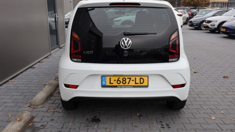 Volkswagen up! 1.0 BMT move up!