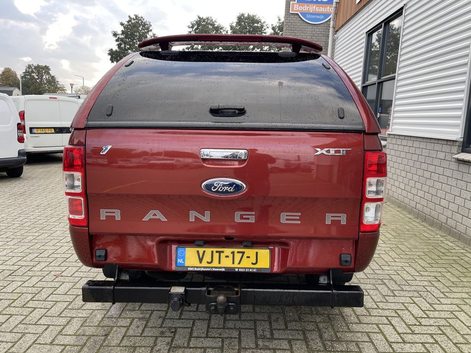 Ford Ranger 2.2 TDCi XLT Supercab 2 persoons pickup 4x4 / vaste prijs rijklaar € 20.950 ex btw / euro 6 diesel / lease vanaf € 375 / trekhaak 3500 kg / airco / cruise control / huif / donker rood metallic !