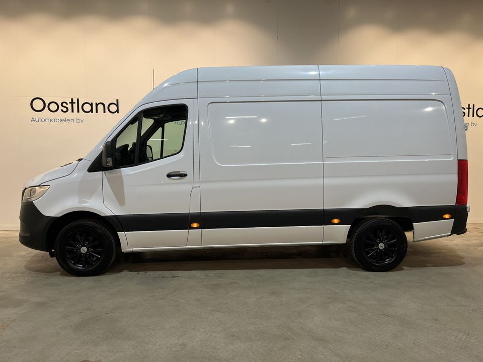 Mercedes-Benz Sprinter 317 CDI L2H2 RWD / Euro 6 / Servicebus  / Bott inrichting / 220V / MBUX / Airco / Cruise / CarPlay / Camera / Trekhaak