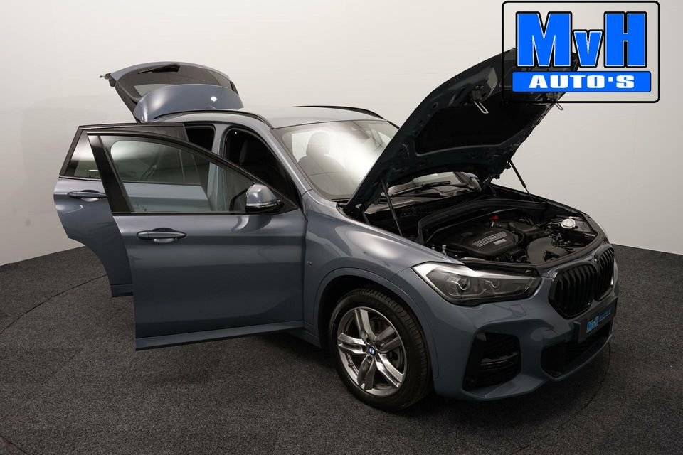 BMW X1 sDrive18i High Executive|M-Sport|CAMREA|LED|TREKHAAK