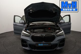 BMW X1 sDrive18i High Executive|M-Sport|CAMREA|LED|TREKHAAK