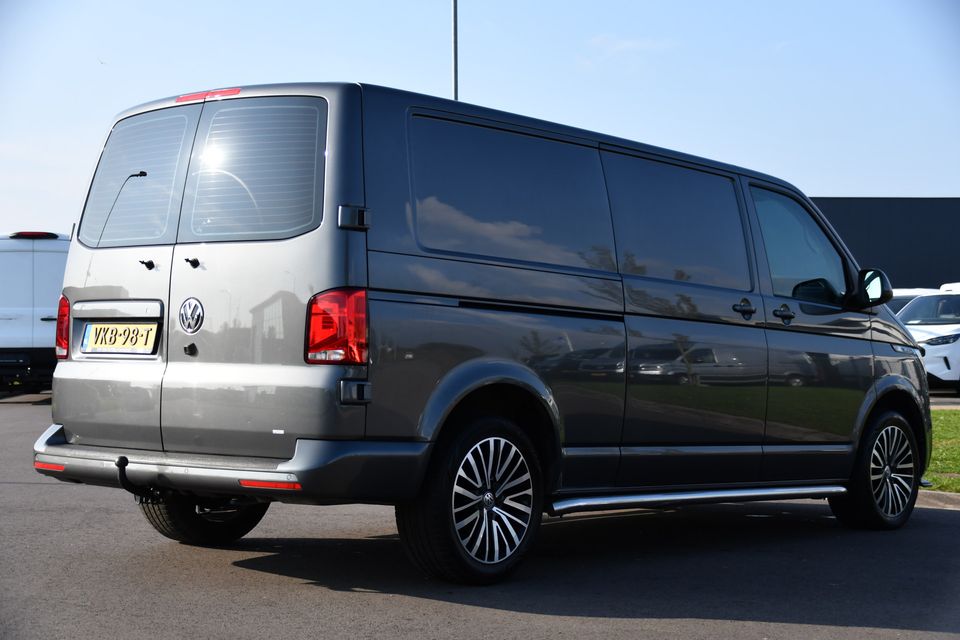 Volkswagen Transporter 2.0 TDI L2H1 30 Bulli Virtual, Adaptieve Cruise, Carplay, Mutlimedia, 150PK, Automaat, Stoelverwarming, BOM VOL!