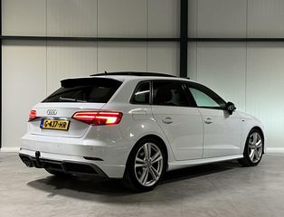 Audi A3 Sportback Audi A3 35 TFSI S-line Pano Virtual Trekhaak B&O Carplay NAP