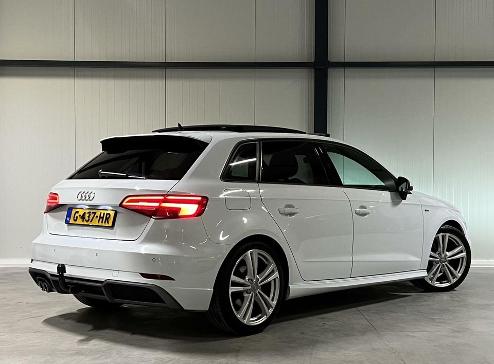 Audi A3 Sportback Audi A3 35 TFSI S-line Pano Virtual Trekhaak B&O Carplay NAP