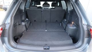 Volkswagen Tiguan Allspace 1.5 TSI HL Bus R 7p. | R-line | Pano | Camera | Led