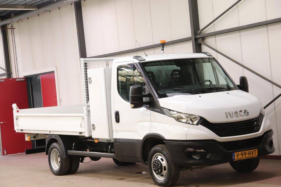 Iveco Daily 35C14 2.3 KIPPER MET 3500 KG TREKVERMOGEN