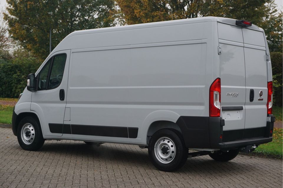 Fiat Ducato Maxi 35 2.2 180PK L2H2 Automaat 10" Navi, ACC, Climate, Cam, Trekhaak!! NR. 428