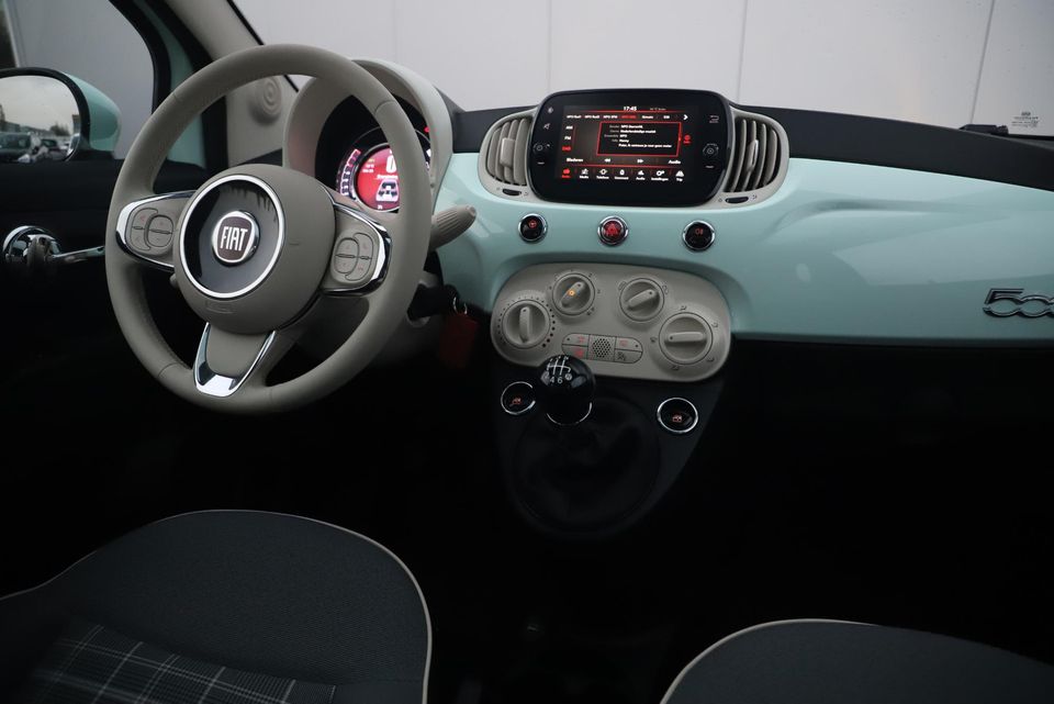 Fiat 500 1.0 Hybrid Lounge Mint Groen Panoramadak 16 inch LMV Radio Bluetooth Airco Cruise Control