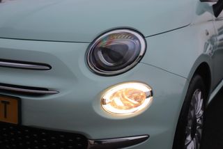 Fiat 500 1.0 Hybrid Lounge Mint Groen Panoramadak 16 inch LMV Radio Bluetooth Airco Cruise Control