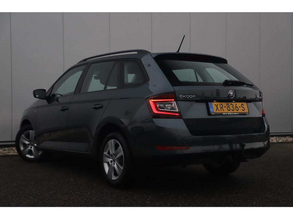 Škoda Fabia Combi 1.0 TSI Clever 95PK Trekhaak Navigatie Clima Cruise Carplay Android 16 inch LMV Parkeersensor