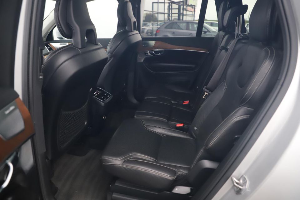 Volvo XC90 2.0 D5 AWD Inscription 225PK 7 Persoons Automaat Panoramadak Trekhaak Lederen Bekleding Bowers & Wilkins 360 Camera 21 inch LMV Memory Stoelen