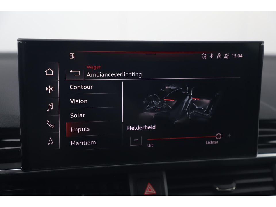 Audi A4 Avant 40 TFSI S Line Sport 190PK Facelift Panoramadak LED Matrix 19 inch Virtual Cockpit Half Leder Sfeerverlichting Navigatie Camera Clima Adaptive Cruise Lane Assist