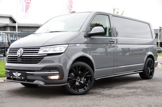 Volkswagen Transporter 2.0 TDI L2H1 Bulli Virtual, Adaptieve Cruise, Carplay, Automaat, Multimedia, Sensoren, 150PK, Trekhaak, LED, UNIEK!