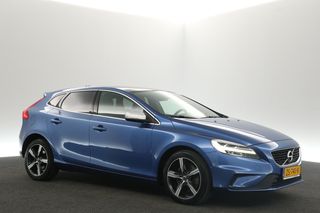 Volvo V40 1.5 T3 | R-design 153PK Automaat Pano-View Clima Camera Cruise PDC Navi LED 17"LMV