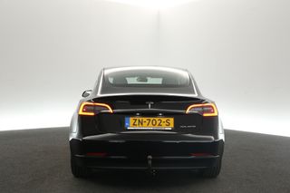 Tesla Model 3 Long Range AWD 75 kWh 351PK Automaat Autopilot Pano-view Camera Carplay Dashcam Virtual Clima Cruise Navi LED 18"LMV Trekhaak