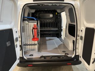 Nissan E-NV200 Business 40 kWh Servicebus / Sortimo Inrichting / 100% elektrisch !! / Airco / Cruise Control / Camera / Navigatie / 28.700 KM !!