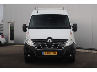 Renault Master T35 2.3 dCi L2H2 131PK Trekhaak Navigatie Camera Imperial Cruise Climate 3 Persoons