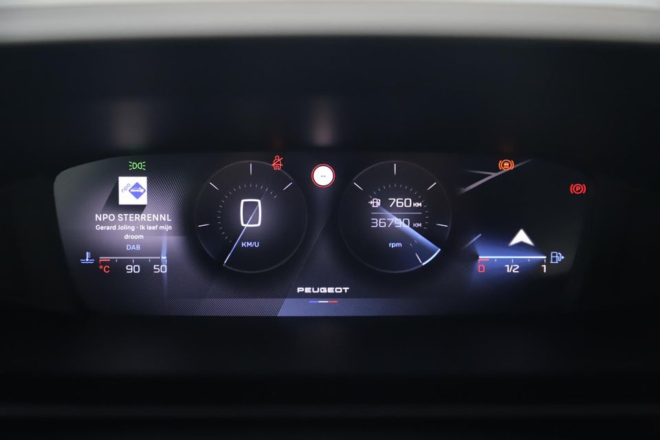 Peugeot 308 1.2 PureTech Active Pack Business Virtual Cockpit Navigatie Draadloos Carplay Android Parkeersensor