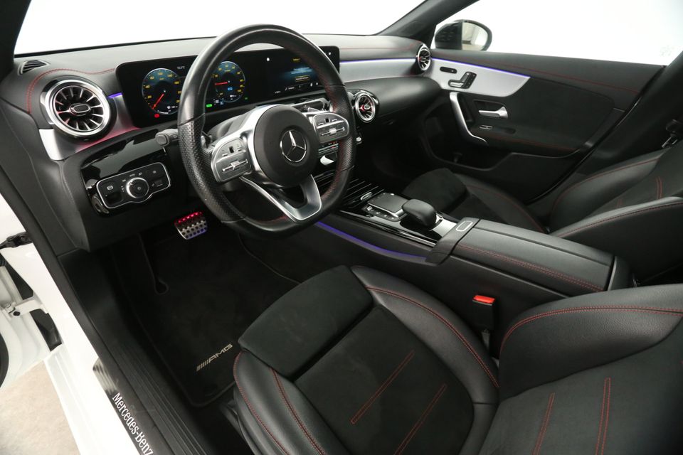 Mercedes-Benz CLA-Klasse 250e AMG Hybride 263PK Automaat Pano Clima Cruise Camera Sfeerverl. Memory-Seat LED Navi Virtual 18"LMV