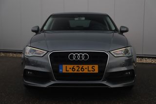 Audi A3 Limousine 1.4 TFSI S Line Xenon Klep Uitlaat Navigatie Bluetooth Clima Cruise Parkeersensor 17 inch LMV