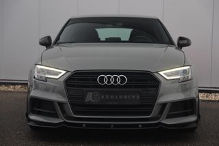 Audi A3 Sportback 30 TFSI Sport S Line Edition Automaat Black Optic Quantumgrey 19 inch Virtual Cockpit Half Leder Navigatie Carplay Android Bluetooth Stoelverwarming Parkeersensors Spoilers