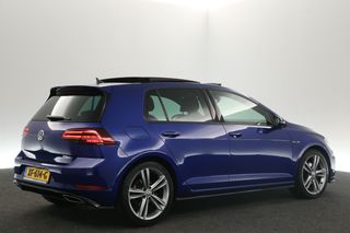 Volkswagen Golf 1.5 TSI 150PK R-Line | Lapiz Blue | Automaat | Pano Carplay LED Clima Cruise Virtual DSG Navi PDC 18''LMV