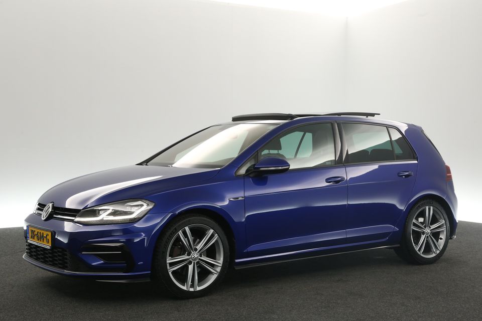 Volkswagen Golf 1.5 TSI 150PK R-Line | Lapiz Blue | Automaat | Pano Carplay LED Clima Cruise Virtual DSG Navi PDC 18''LMV