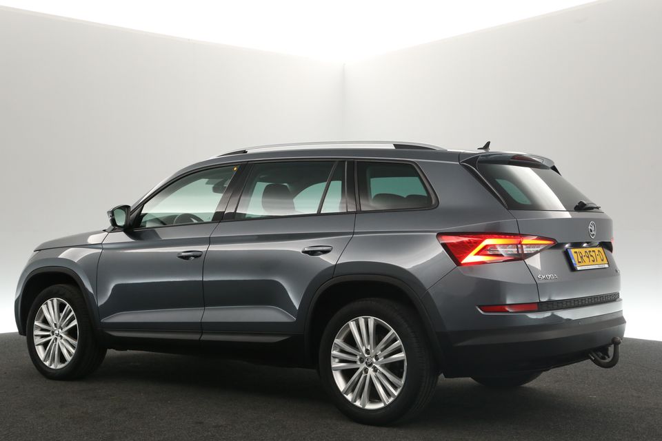 Škoda Kodiaq 1.5 TSI 150PK Automaat Sfeer Clima Camera Carplay Cruise LED Navi PDC 19''LMV Trekhaak